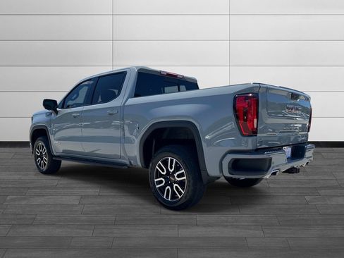 Used 2025 GMC Sierra 1500 AT4 w/ AT4 Premium Package AWD/4WD image 5