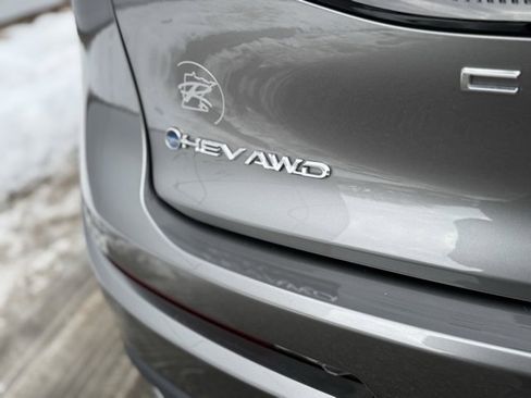 Used 2024 Toyota Crown XLE image 40