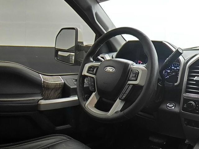 Used 2019 Ford F250 Lariat w/ Lariat Ultimate Package AWD/4WD image 22