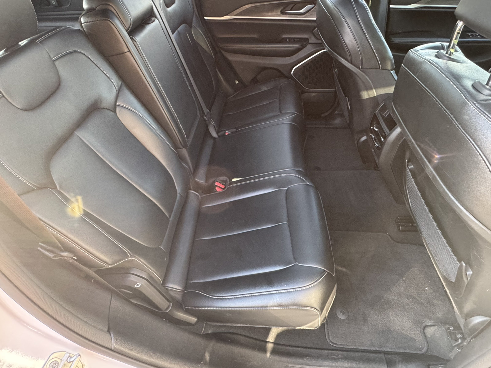 Used 2024 Jeep Grand Cherokee Limited 4xe AWD/4WD image 16