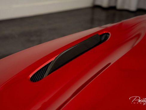 Used 2020 Aston Martin DB11 AMR image 11