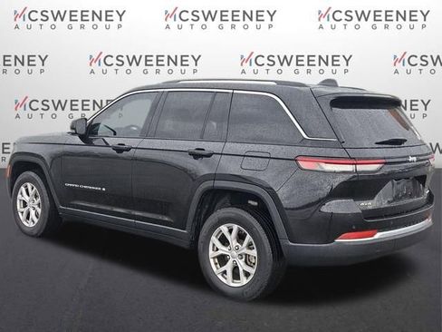 Used 2022 Jeep Grand Cherokee Limited image 3