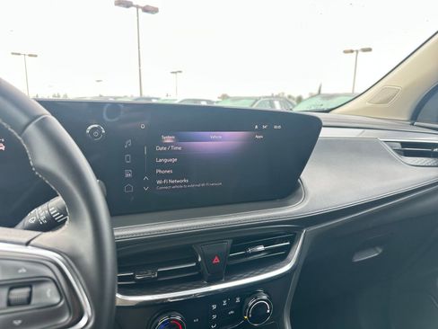 Used 2025 Buick Encore GX Preferred image 21