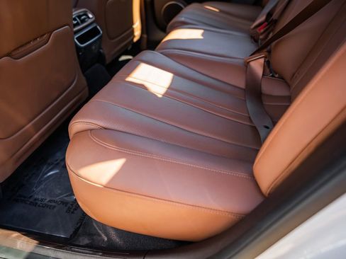 Used 2024 Genesis G80 image 30