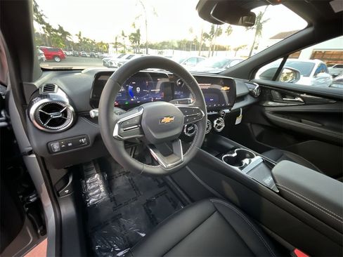 New 2026 Chevrolet Blazer EV LT image 10