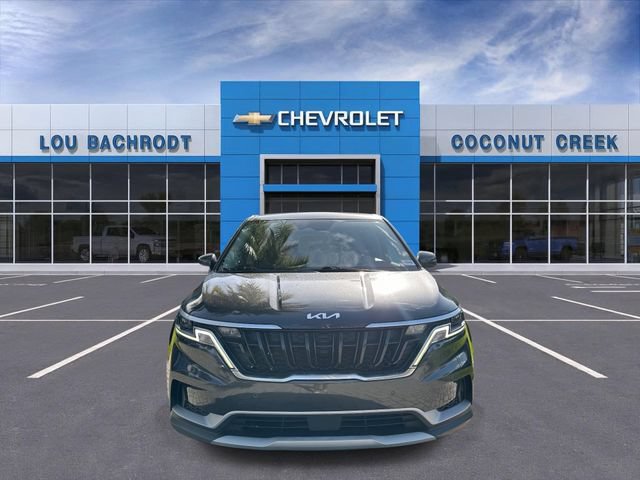 Used 2023 Kia Carnival EX w/ Paint Protection Package FWD image 3