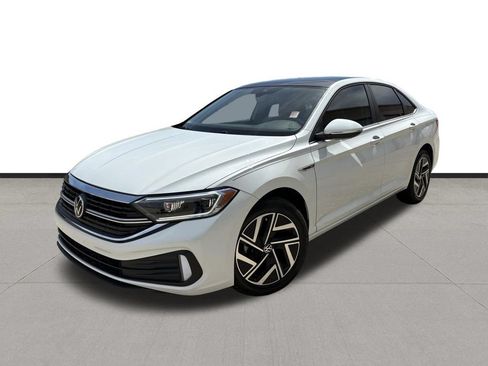 Used 2024 Volkswagen Jetta SEL FWD image 5