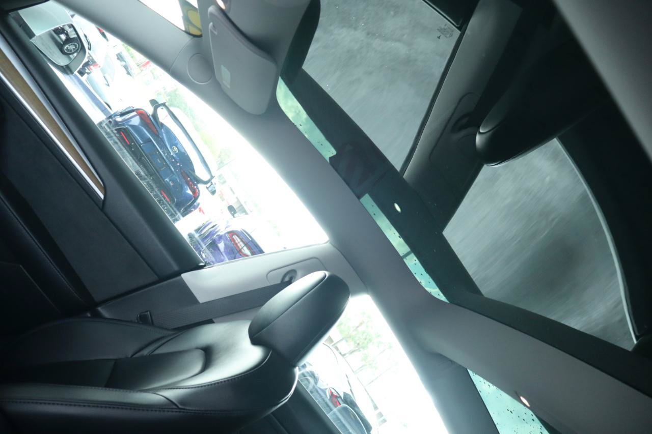 Used 2023 Tesla Model 3 Standard Range RWD image 18