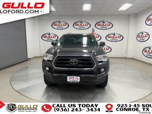 Used 2023 Toyota Tacoma SR5 RWD image 3