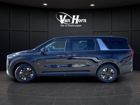 New 2026 Kia Carnival LXS FWD image 4