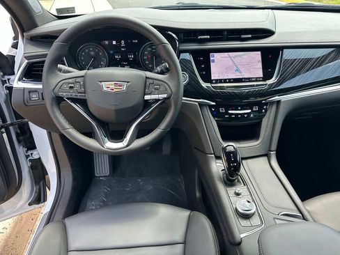 New 2025 Cadillac XT6 Premium Luxury w/ Technology Package image 18