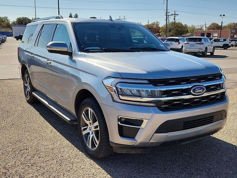 Used 2024 Ford Expedition Max Limited image 4