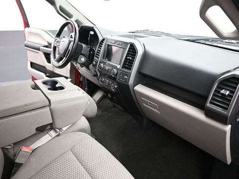 Used 2019 Ford F150 XLT w/ Equipment Group 302A Luxury AWD/4WD image 24