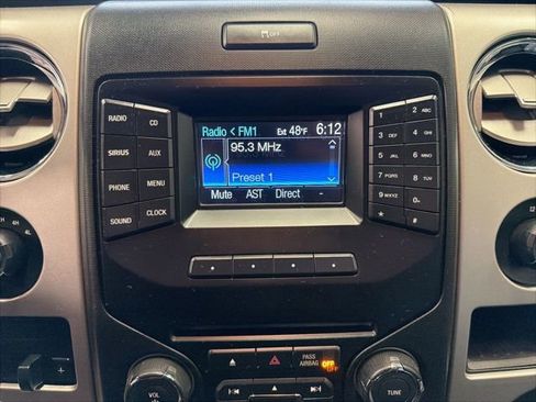 Used 2014 Ford F150 XLT w/ Equipment Group 302A Luxury AWD/4WD image 24