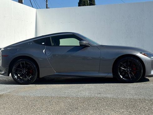 Used 2024 Nissan Z Performance w/ Floor Mat Package image 2