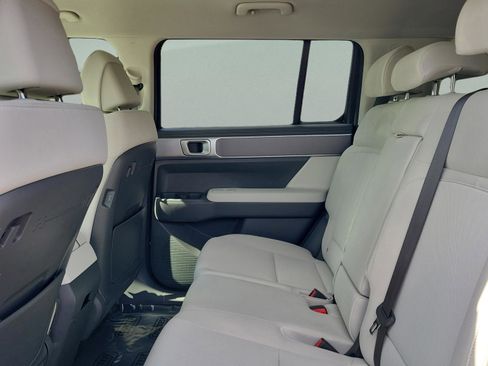 New 2026 Hyundai Santa Fe SE image 13