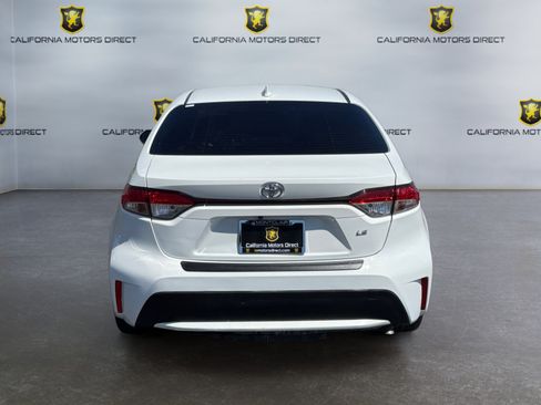Used 2020 Toyota Corolla LE w/ Carpet Mat Package (TMS) FWD image 4