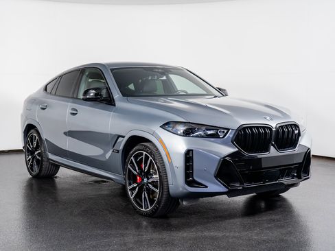 Used 2024 BMW X6 M60i image 4