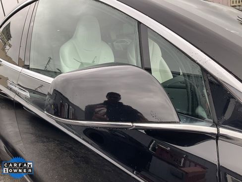 Used 2018 Tesla Model X 75D image 76