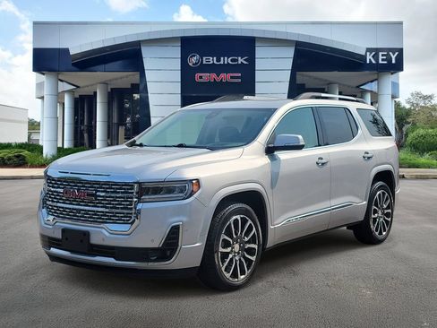 Used 2020 GMC Acadia Denali w/ Denali Ultimate Package AWD/4WD image 2