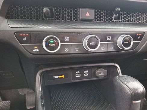 Used 2024 Honda CR-V EX image 18