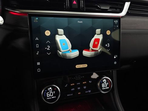 Used 2022 Jaguar F-PACE S image 31