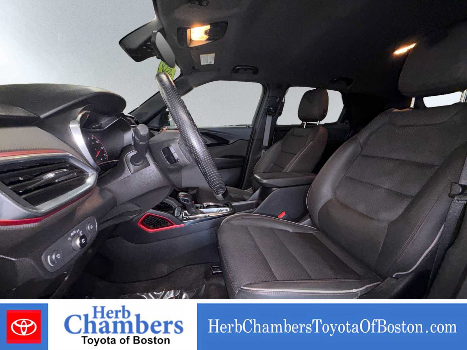 Used 2022 Chevrolet TrailBlazer RS AWD/4WD image 7