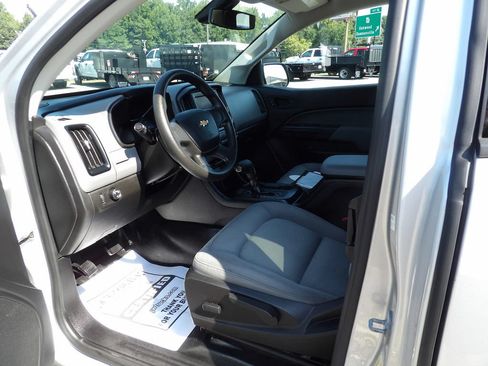 Used 2020 Chevrolet Colorado W/T RWD image 16