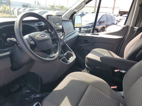 Used 2023 Ford Transit 350 XLT image 20