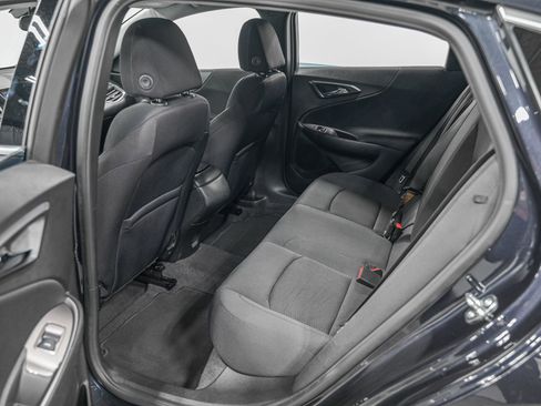 Used 2022 Chevrolet Malibu LS image 26