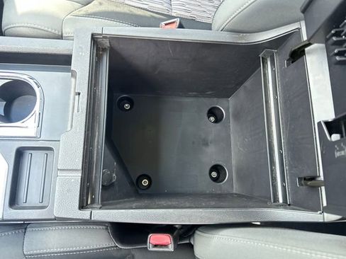 Used 2015 Toyota Tundra SR5 w/ TRD Off Road Package image 26