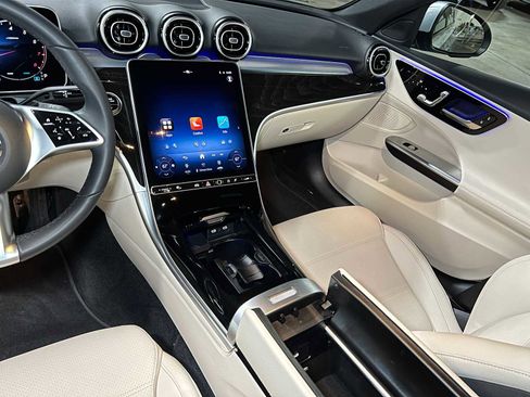 Certified 2025 Mercedes-Benz C 300 4MATIC Sedan image 32