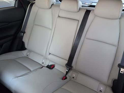 Used 2025 MAZDA CX-30 AWD 2.5 S w/ Preferred Package image 14