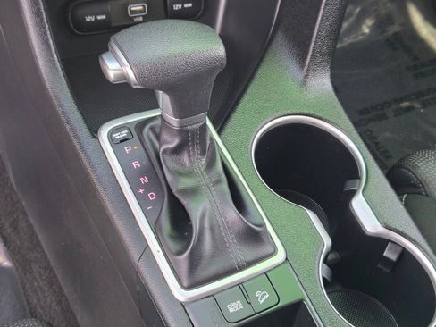 Used 2022 Kia Sportage LX image 31