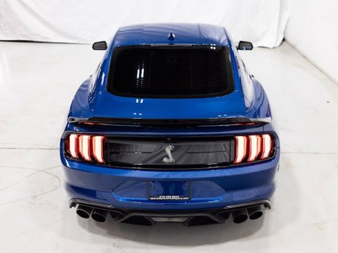 Used 2022 Ford Mustang Shelby GT500 w/ Carbon Fiber Track Pack image 10