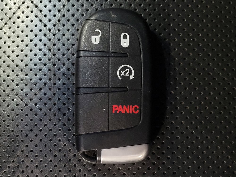 Used 2019 Dodge Journey GT FWD image 32
