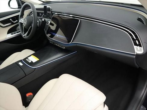 New 2026 Mercedes-Benz E 350 Sedan image 18