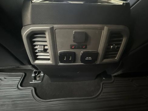 Used 2020 Ford F150 Raptor w/ Equipment Group 802A Luxury AWD/4WD image 16
