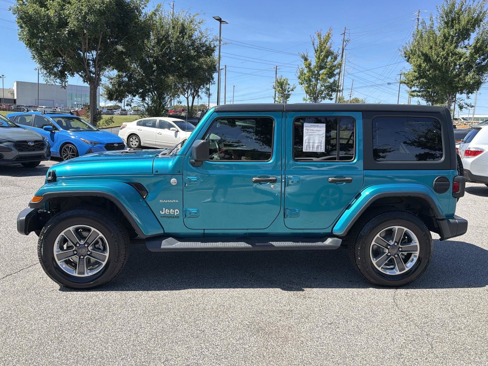 Used 2019 Jeep Wrangler Unlimited Sahara AWD/4WD image 6
