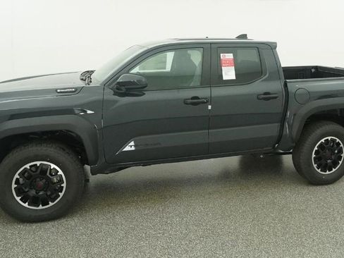 New 2026 Toyota Tacoma TRD Off-Road AWD/4WD image 91