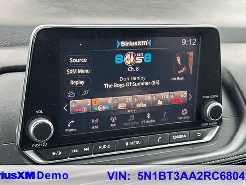 Used 2024 Nissan Rogue S image 33