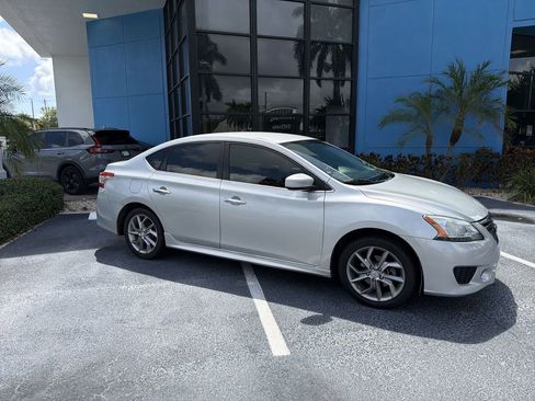Used 2013 Nissan Sentra SR FWD image 4