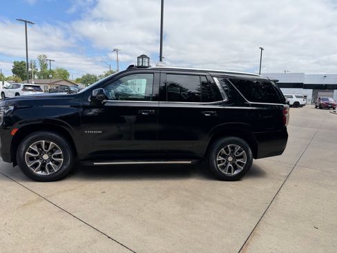 Used 2022 Chevrolet Tahoe LT w/ LT Signature Plus Package AWD/4WD image 8