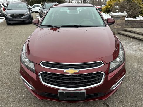 Used 2015 Chevrolet Cruze LT image 11