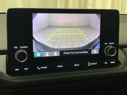 Certified 2025 Honda Accord SE image 4