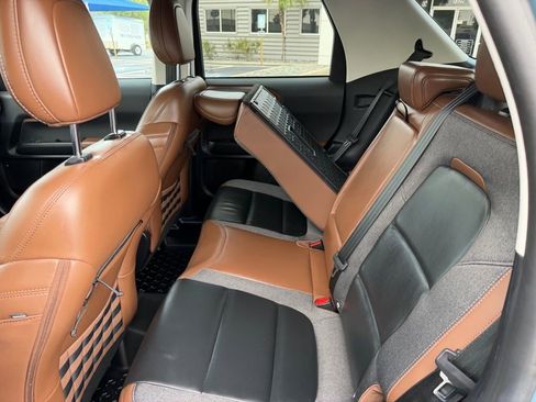 Used 2023 Ford Bronco Sport Outer Banks image 17