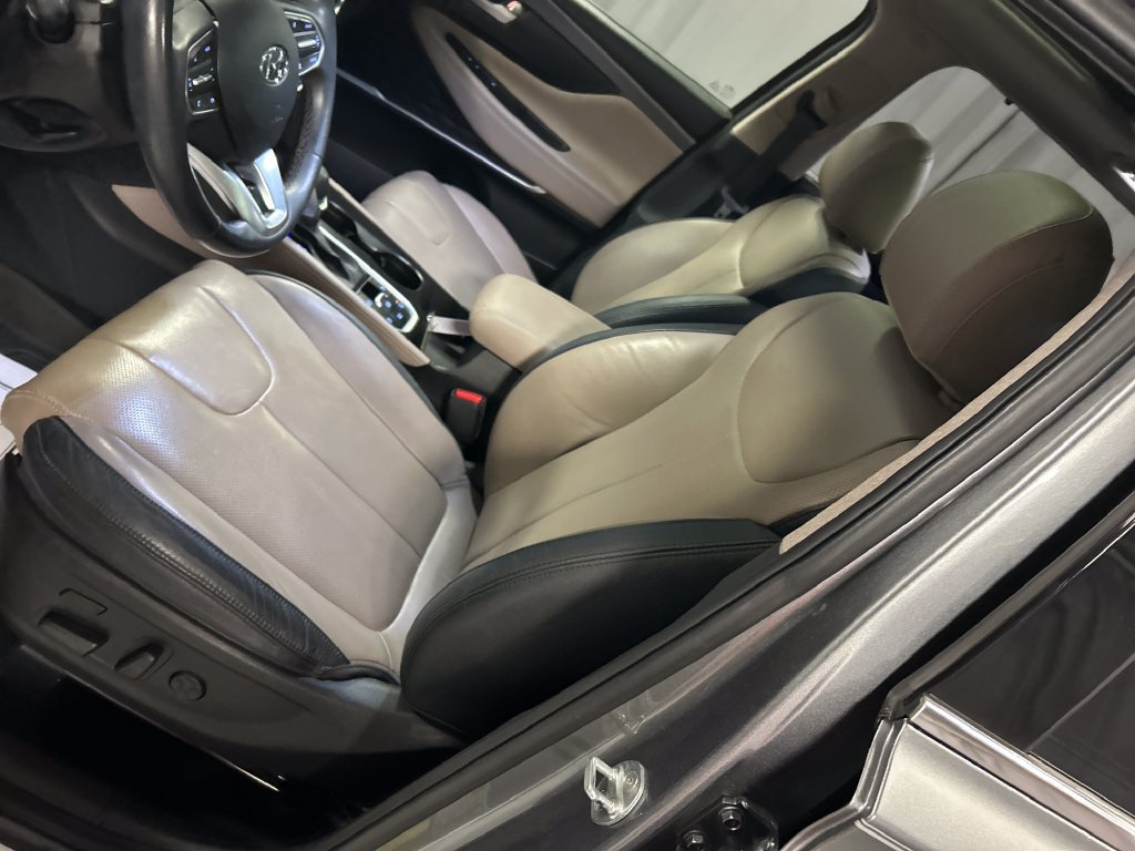 Used 2020 Hyundai Santa Fe Limited w/ Cargo Package FWD image 10