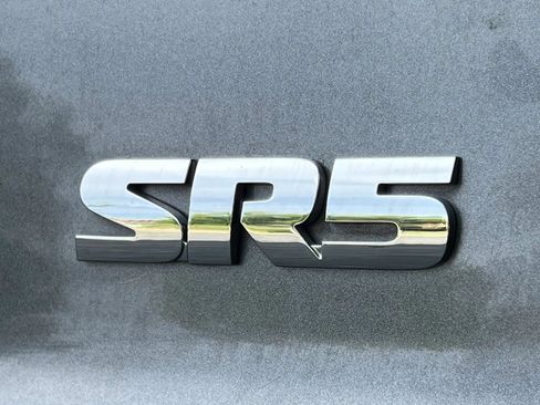 Used 2014 Toyota Sequoia SR5 RWD image 42