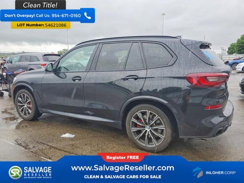 Used 2021 BMW X5 M50i AWD/4WD image 3