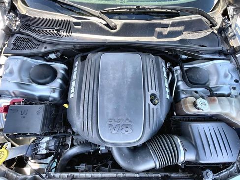 Used 2022 Dodge Challenger R/T RWD image 17